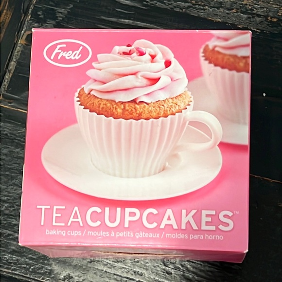 Fred Other - FRED 🫖 TEACUPCAKES BAKING CUPS BNIB